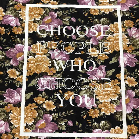 💕SALE💕NWT Floral Inspire Rewind Sweatshirt - Picture 4 of 8